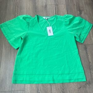 NWT! Crosby by Mollie Burch - Meredith Top - S - Green